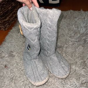 Fuzzy knitted booties